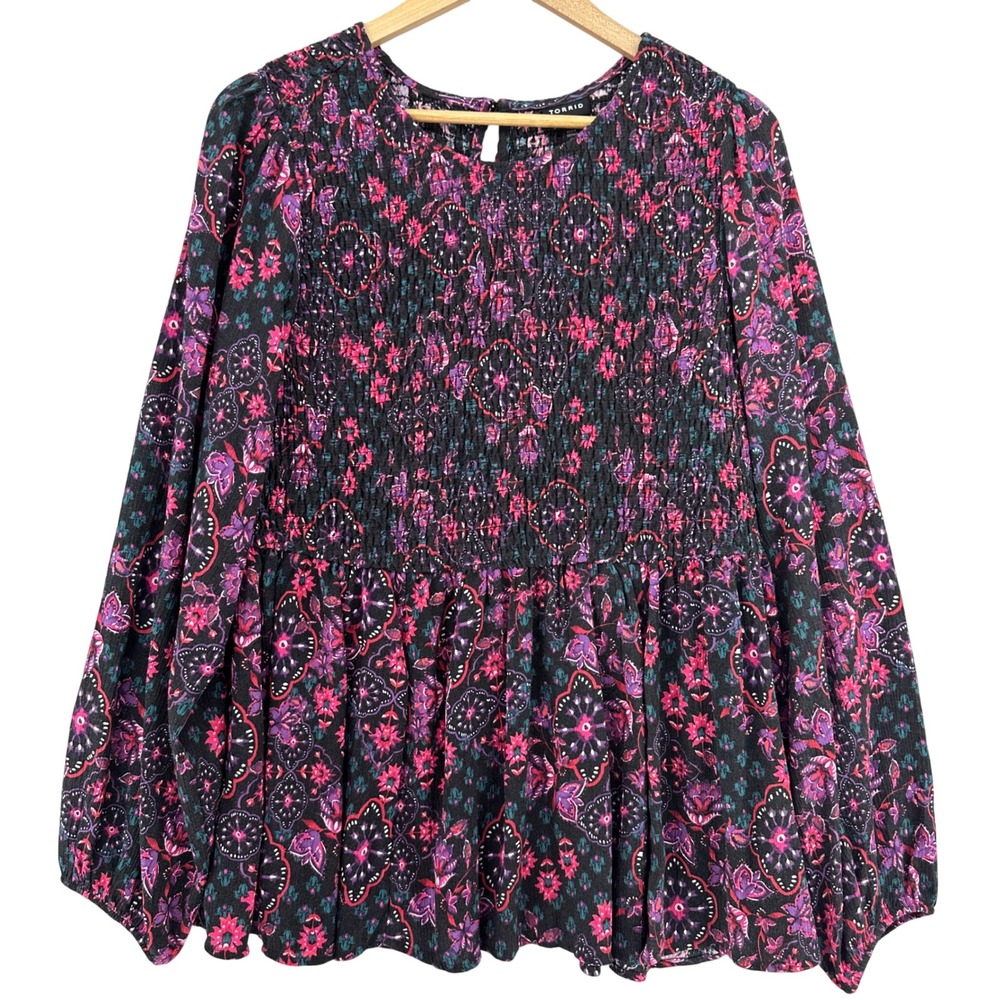 Torrid Kona Motifs Peplum Crinkle Babydoll Gauze Smocked Top Floral 1X 14-16